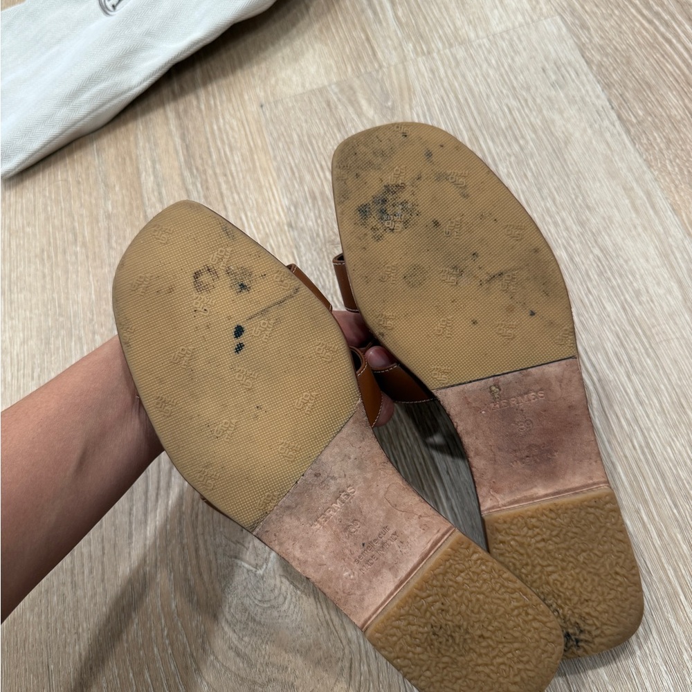 Hermes Oran Sandals - Picture 5 of 14